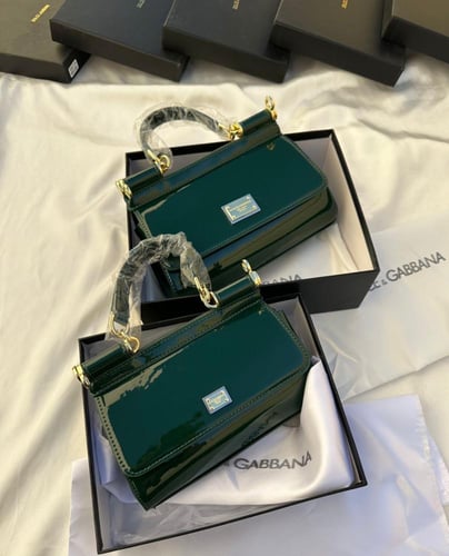 شنطة دولتشي اند غابانا لامع