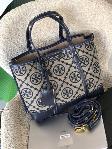 توري بورش توت باق