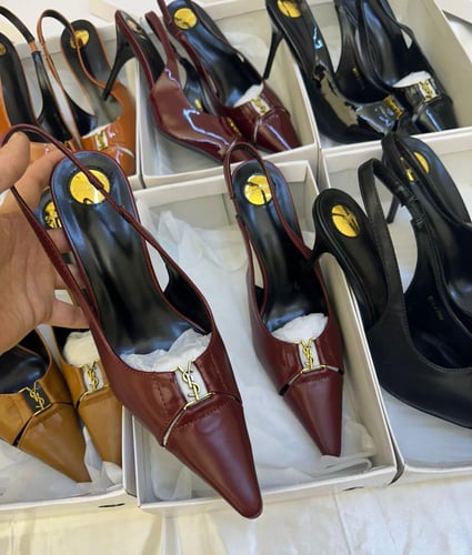 كعب سان لوران