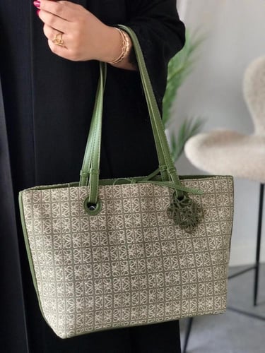 لويفي توت باق