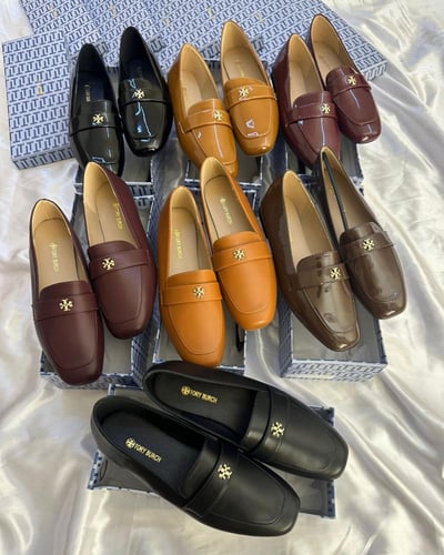 حذاء توري بورش