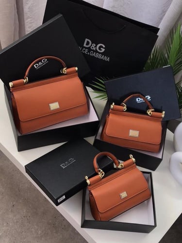 شنطة دولتشي اند غابانا مطفي