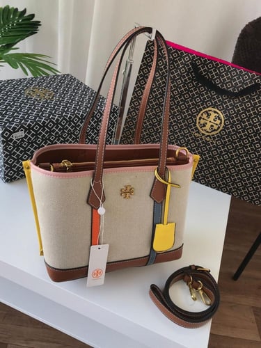 توري بورش توت باق