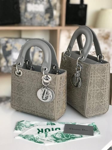 شنطة سهرات ديور