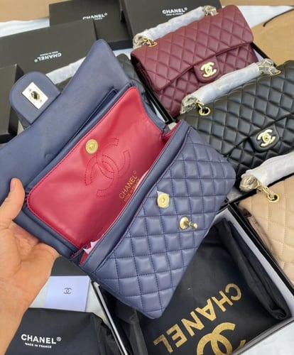 شنطة كلاسيك شانيل