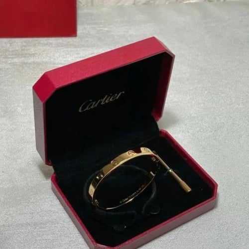 اساور كارتير مع الملحقات