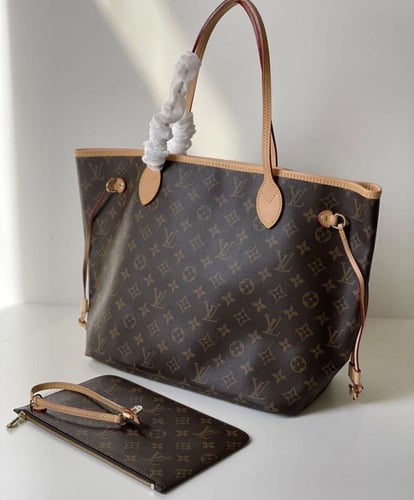 لويس فيتون نيفر فول