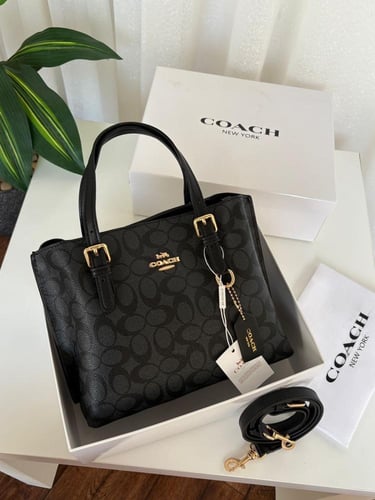 شنطة كوتش مولي توت باق