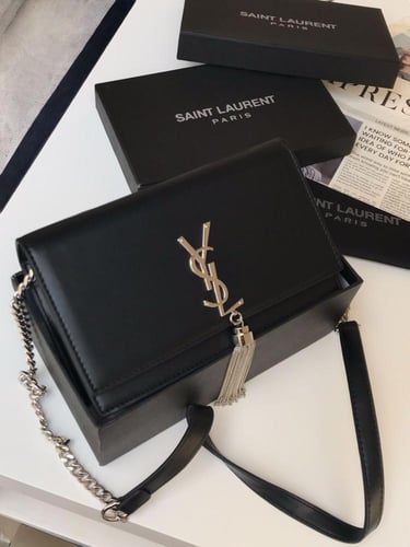 شنطة سان لوران انفلب