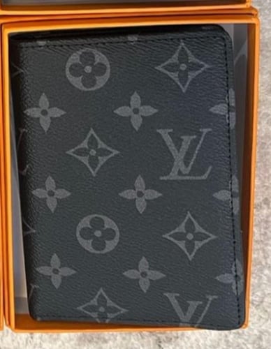 بوك لويس فيتون مع الملحقات