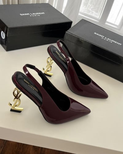 كعب سان لوران