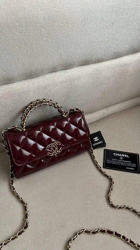 شنطة شانيل كيلي لامع