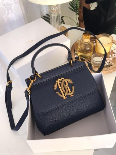 شنطة روبرتو كفالي