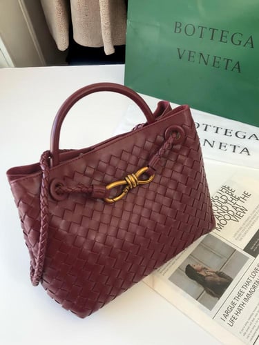 بوتيقا توت باق