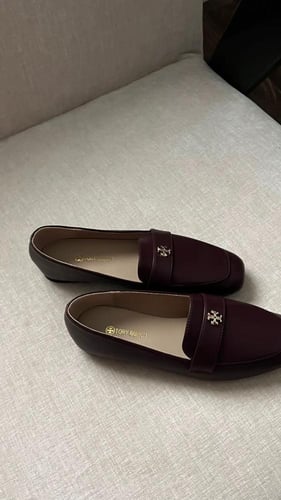 حذاء توري بورش