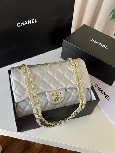 شنطة شانيل كلاسيك