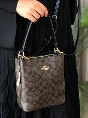 شنطة كوتش