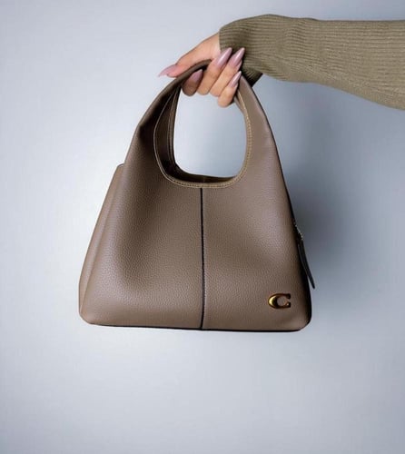 شنطة كوتش لانا