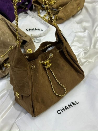 شنطة شانيل 25 مخمل