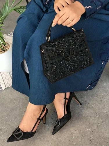 طقم فالنتينو