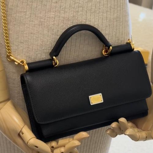 شنطة دولتشي اند غابانا