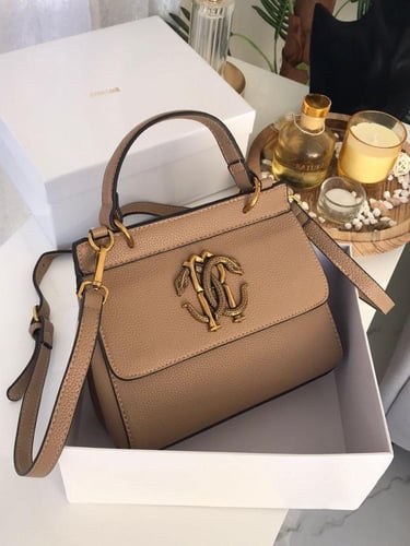 شنطة روبرتو كفالي