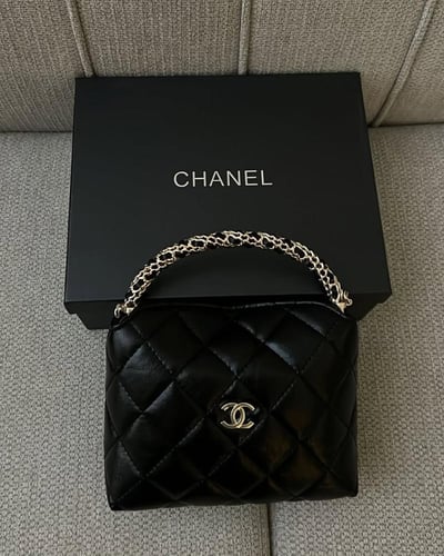 شنطة شانيل فلاب