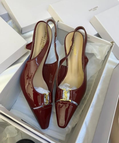 كعب سان لوران