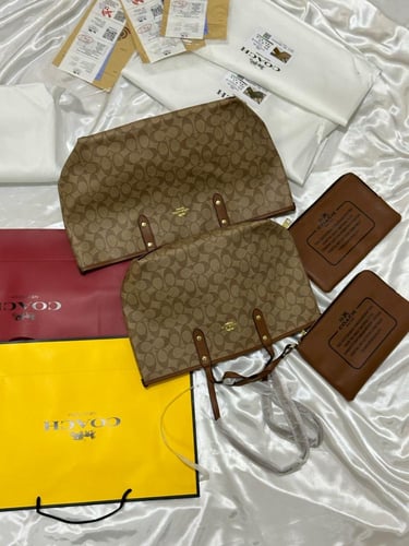 كوتش دبل فيس توت باق