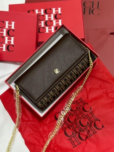 شنطة انيقة سي اتش