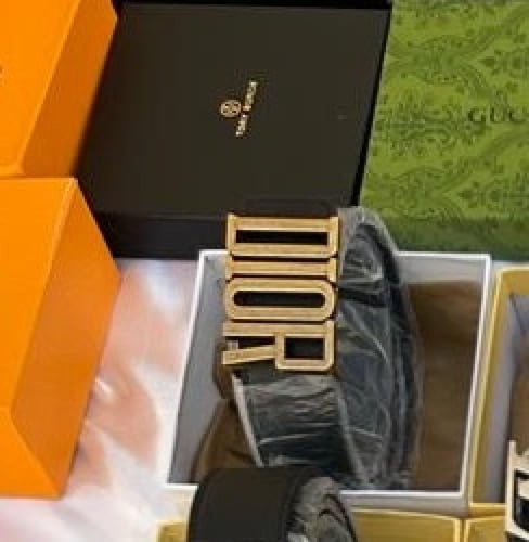 مجموعة احزمه ماركة