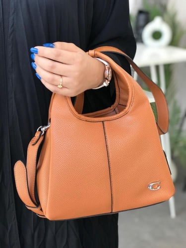 شنطة كوتش لانا