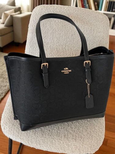 كوتش مولي توت باق