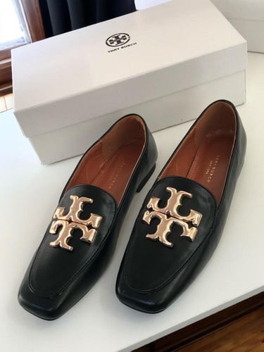 حذاء توري بورش