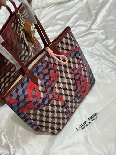 لوب نوار توت باق