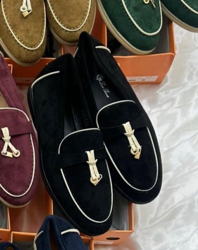 حذاء لوربيانا