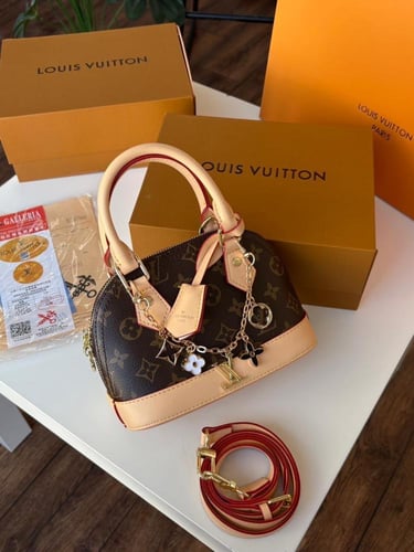 شنطة لويس فيتون بيبي الما ميني