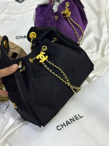 شنطة شانيل 25 مخمل