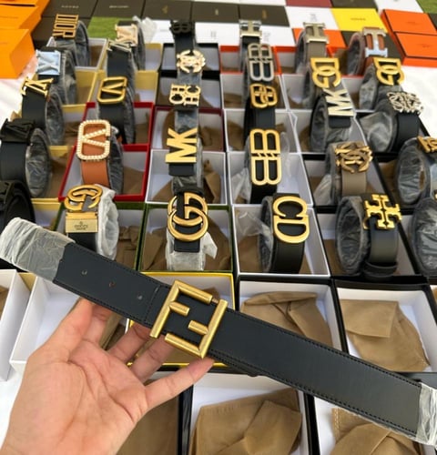 مجموعة احزمه ماركة