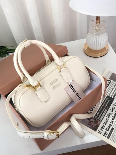 شنطة ميو ميو اركادي