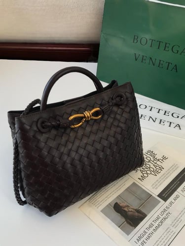 بوتيقا توت باق