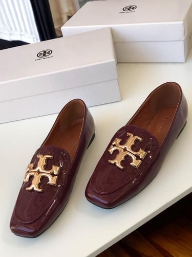 حذاء توري بورش