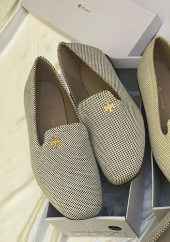 حذاء توري بورش