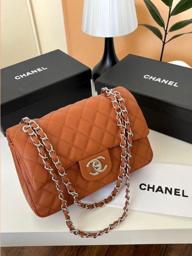 شنطة شانيل كلاسيك