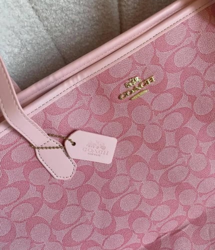 كوتش توت باق