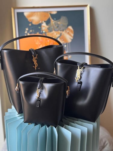 شنطة سان لوران باكيت