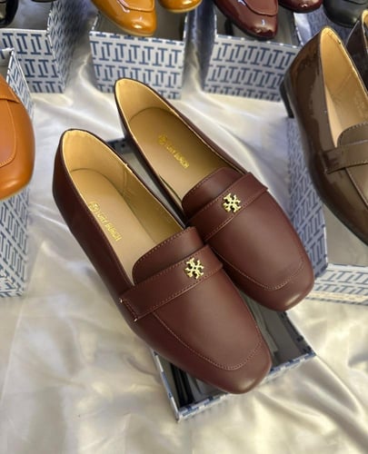 حذاء توري بورش