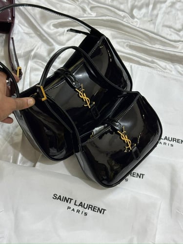 شنطة سان لوران هوبو لامع