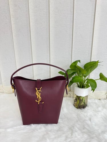 شنطة سان لوران باكيت ميني