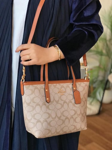 كوتش توت باق